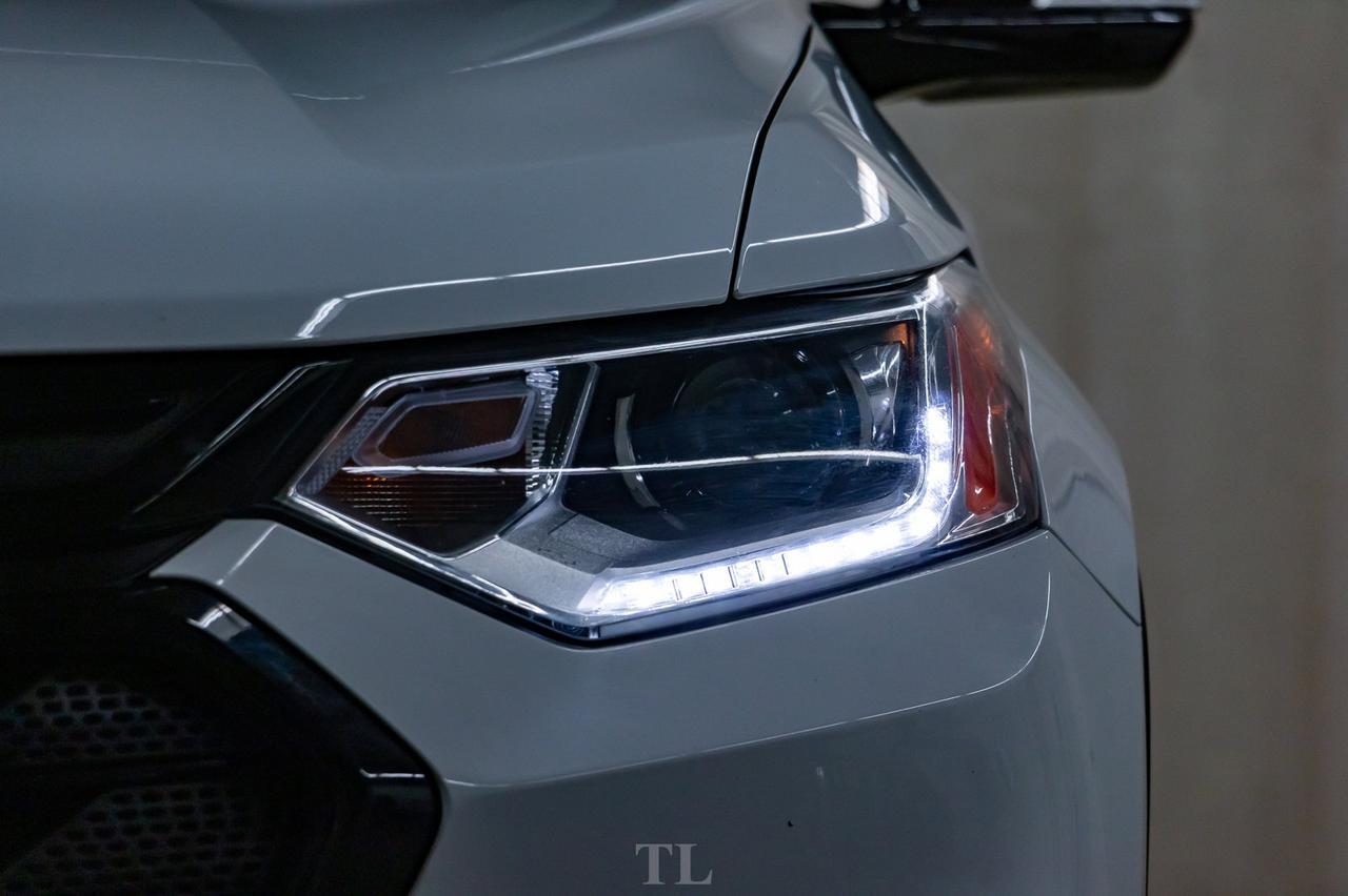 2019 Chevrolet Traverse 1LT BCam 3rd Row Seating Red Deer AB