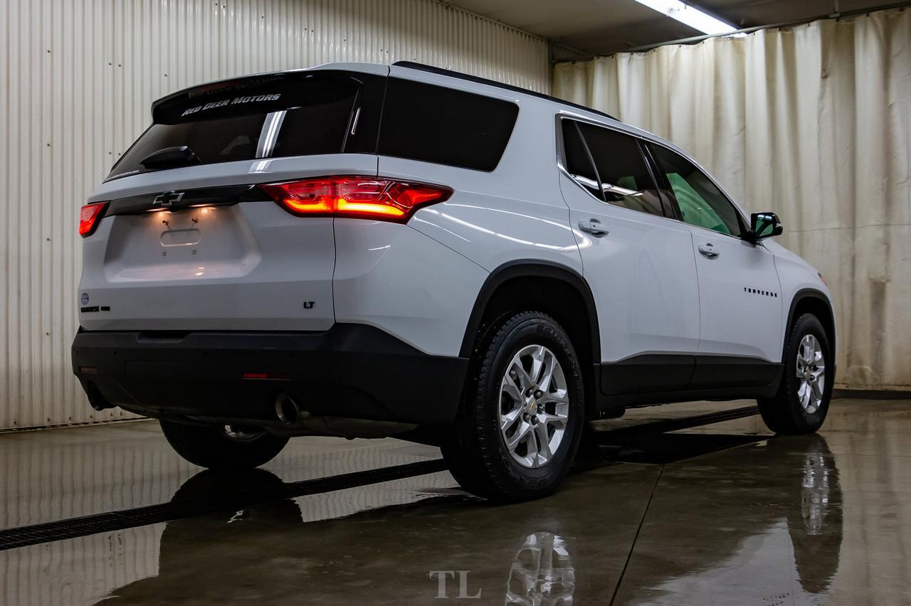 2019 Chevrolet Traverse 1LT BCam 3rd Row Seating Red Deer AB