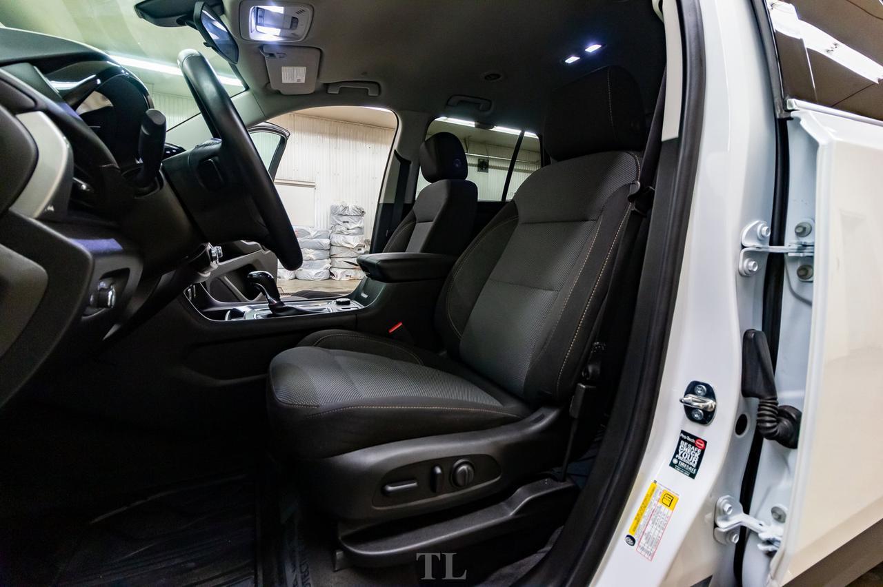 2019 Chevrolet Traverse 1LT BCam 3rd Row Seating Red Deer AB