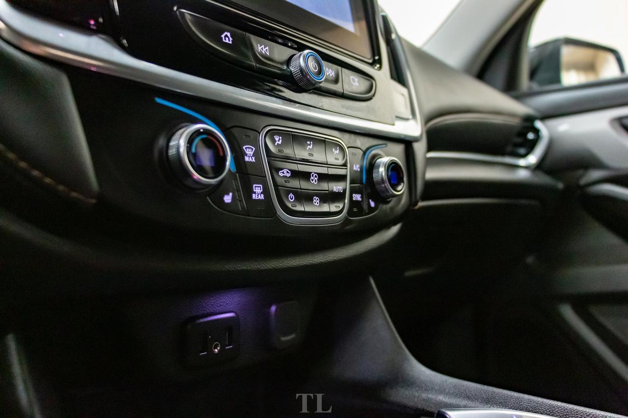 2019 Chevrolet Traverse 1LT BCam 3rd Row Seating Red Deer AB