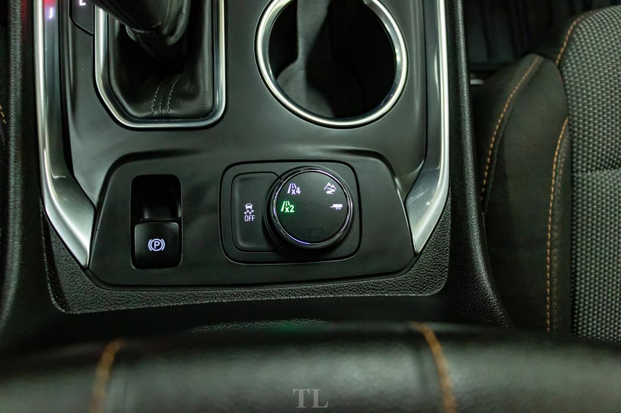 2019 Chevrolet Traverse 1LT BCam 3rd Row Seating Red Deer AB