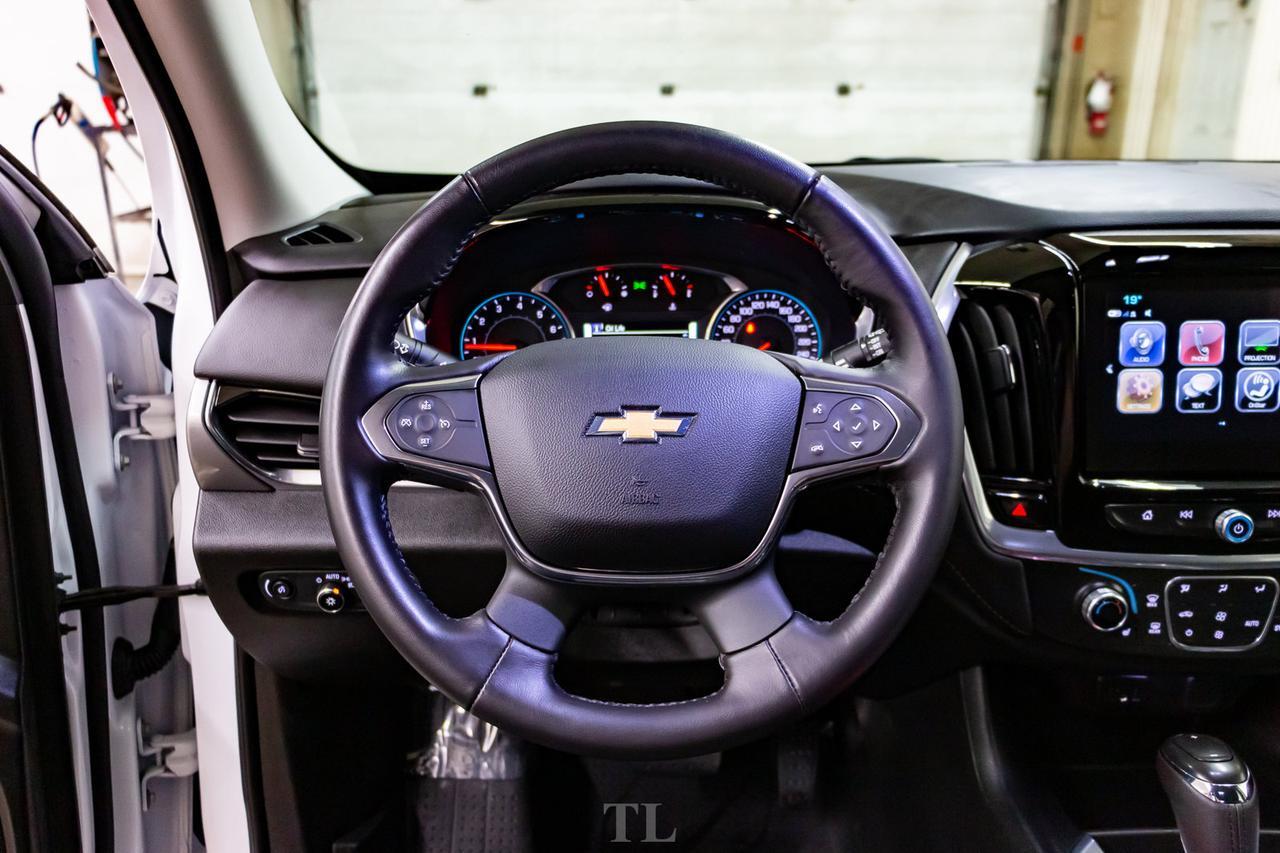 2019 Chevrolet Traverse 1LT BCam 3rd Row Seating Red Deer AB