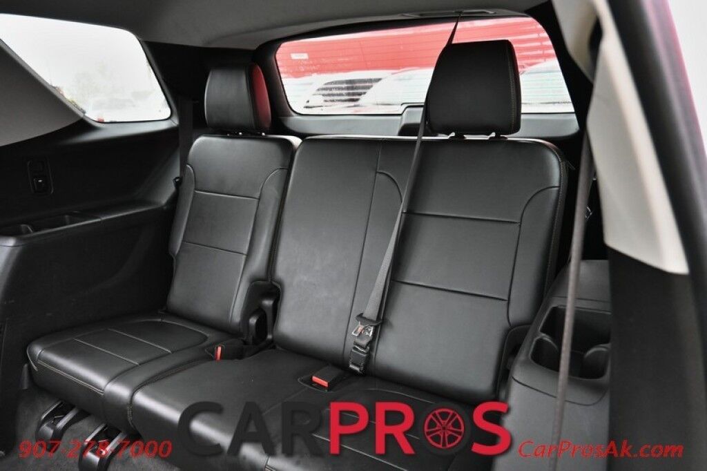2019 Chevrolet Traverse 3LT - AWD - 3.6L V6 - Power & Heated Leather Seats - Remote Start - Bose Premium Sound - Navigation - Backup Camera with 360 Surround - Blind Spot Monitor - 2nd Row Captain's Chairs - 3rd Row - Power Liftgate - Tow Pkg - Seats 7 Anchorage AK