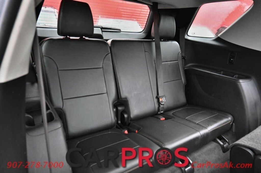 2019 Chevrolet Traverse 3LT - AWD - 3.6L V6 - Power & Heated Leather Seats - Remote Start - Bose Premium Sound - Navigation - Backup Camera with 360 Surround - Blind Spot Monitor - 2nd Row Captain's Chairs - 3rd Row - Power Liftgate - Tow Pkg - Seats 7 Anchorage AK