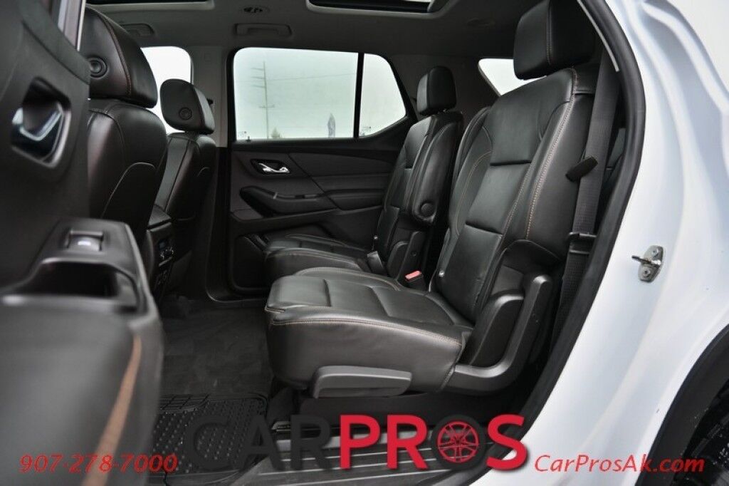 2019 Chevrolet Traverse 3LT - AWD - 3.6L V6 - Power & Heated Leather Seats - Remote Start - Bose Premium Sound - Navigation - Backup Camera with 360 Surround - Blind Spot Monitor - 2nd Row Captain's Chairs - 3rd Row - Power Liftgate - Tow Pkg - Seats 7 Anchorage AK