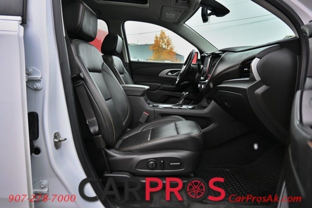 2019 Chevrolet Traverse 3LT - AWD - 3.6L V6 - Power & Heated Leather Seats - Remote Start - Bose Premium Sound - Navigation - Backup Camera with 360 Surround - Blind Spot Monitor - 2nd Row Captain's Chairs - 3rd Row - Power Liftgate - Tow Pkg - Seats 7 Anchorage AK