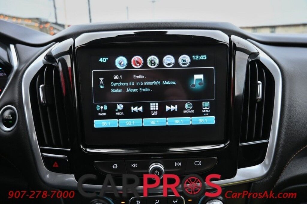 2019 Chevrolet Traverse 3LT - AWD - 3.6L V6 - Power & Heated Leather Seats - Remote Start - Bose Premium Sound - Navigation - Backup Camera with 360 Surround - Blind Spot Monitor - 2nd Row Captain's Chairs - 3rd Row - Power Liftgate - Tow Pkg - Seats 7 Anchorage AK