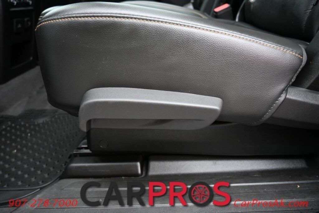 2019 Chevrolet Traverse 3LT - AWD - 3.6L V6 - Power & Heated Leather Seats - Remote Start - Bose Premium Sound - Navigation - Backup Camera with 360 Surround - Blind Spot Monitor - 2nd Row Captain's Chairs - 3rd Row - Power Liftgate - Tow Pkg - Seats 7 Anchorage AK