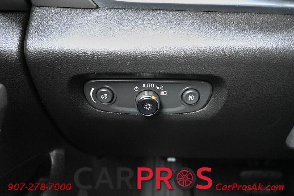 2019 Chevrolet Traverse 3LT - AWD - 3.6L V6 - Power & Heated Leather Seats - Remote Start - Bose Premium Sound - Navigation - Backup Camera with 360 Surround - Blind Spot Monitor - 2nd Row Captain's Chairs - 3rd Row - Power Liftgate - Tow Pkg - Seats 7 Anchorage AK