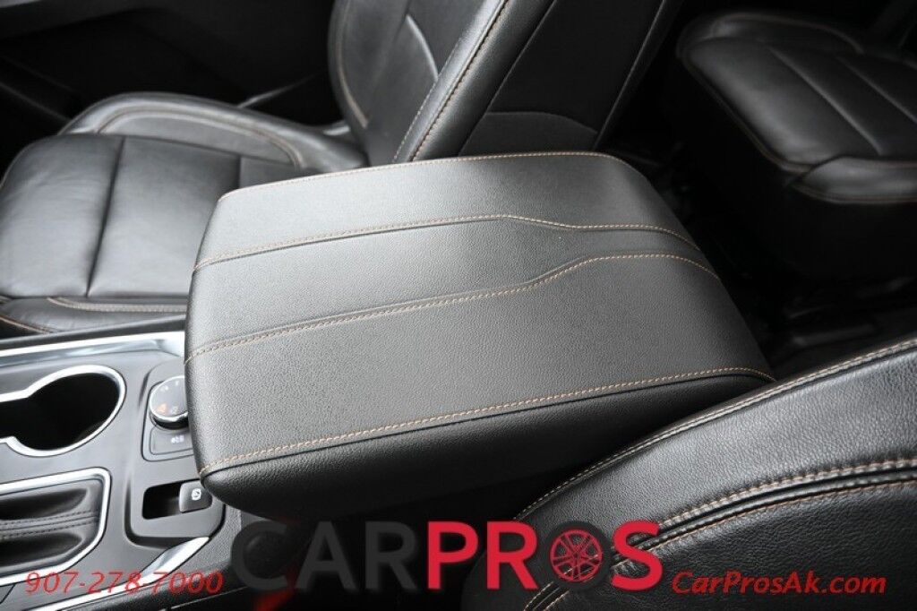 2019 Chevrolet Traverse 3LT - AWD - 3.6L V6 - Power & Heated Leather Seats - Remote Start - Bose Premium Sound - Navigation - Backup Camera with 360 Surround - Blind Spot Monitor - 2nd Row Captain's Chairs - 3rd Row - Power Liftgate - Tow Pkg - Seats 7 Anchorage AK
