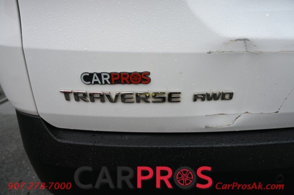 2019 Chevrolet Traverse 3LT - AWD - 3.6L V6 - Power & Heated Leather Seats - Remote Start - Bose Premium Sound - Navigation - Backup Camera with 360 Surround - Blind Spot Monitor - 2nd Row Captain's Chairs - 3rd Row - Power Liftgate - Tow Pkg - Seats 7 Anchorage AK