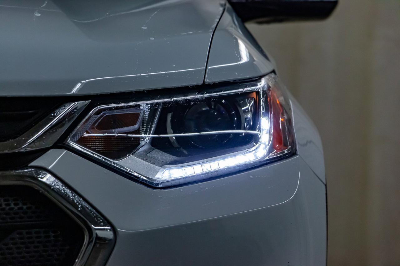 2019 Chevrolet Traverse AWD LS BCam Red Deer AB