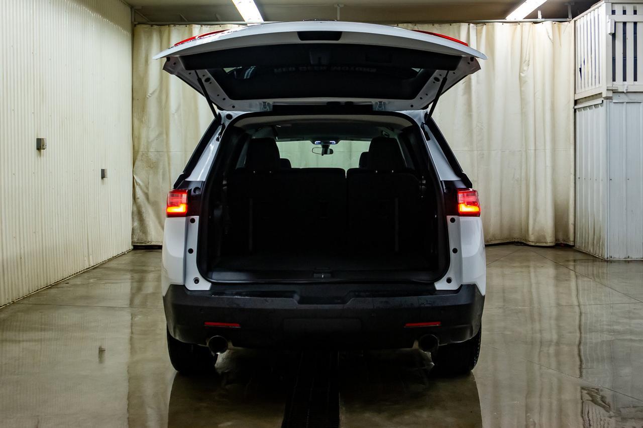 2019 Chevrolet Traverse AWD LS BCam Red Deer AB