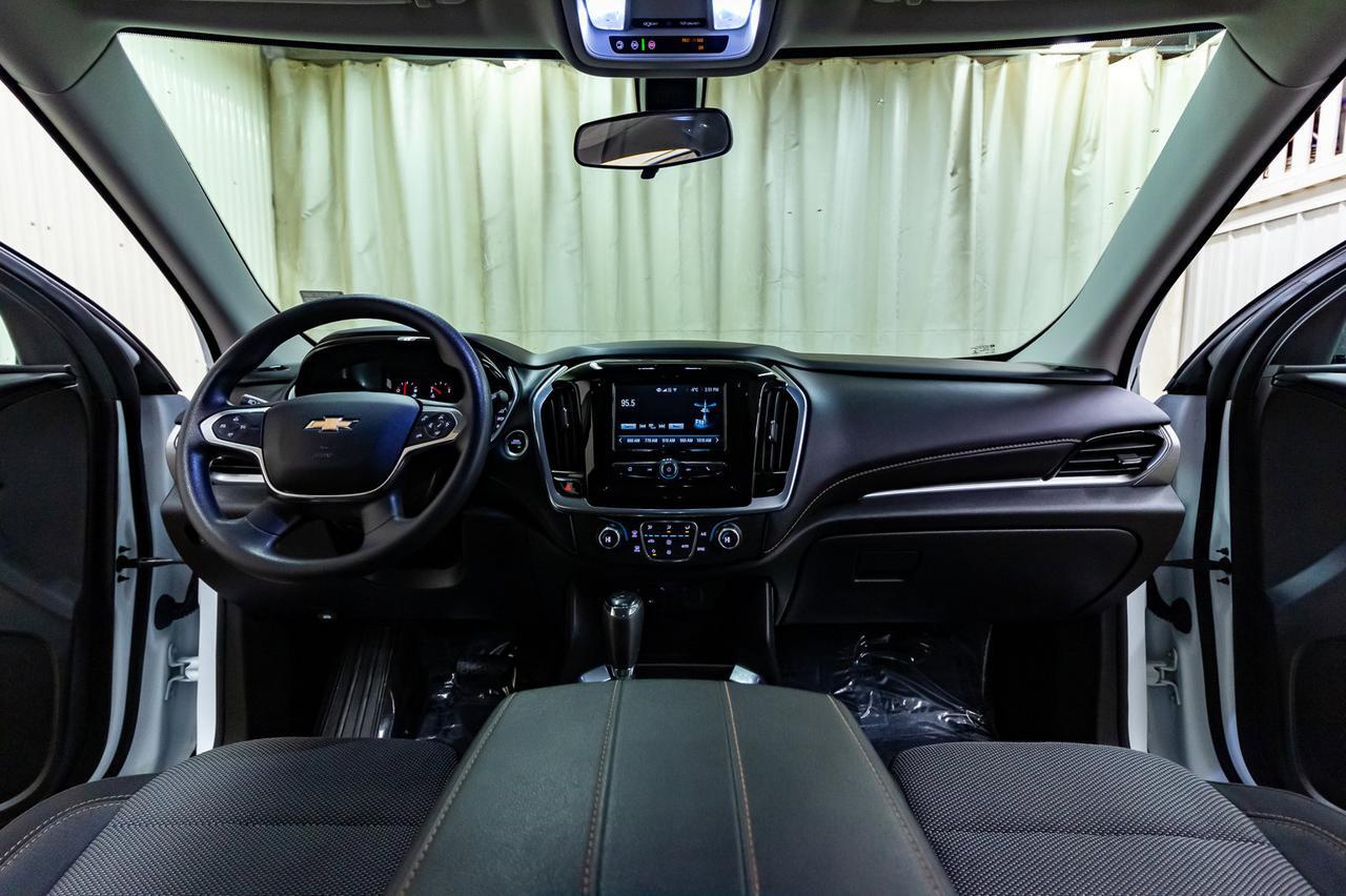 2019 Chevrolet Traverse AWD LS BCam Red Deer AB