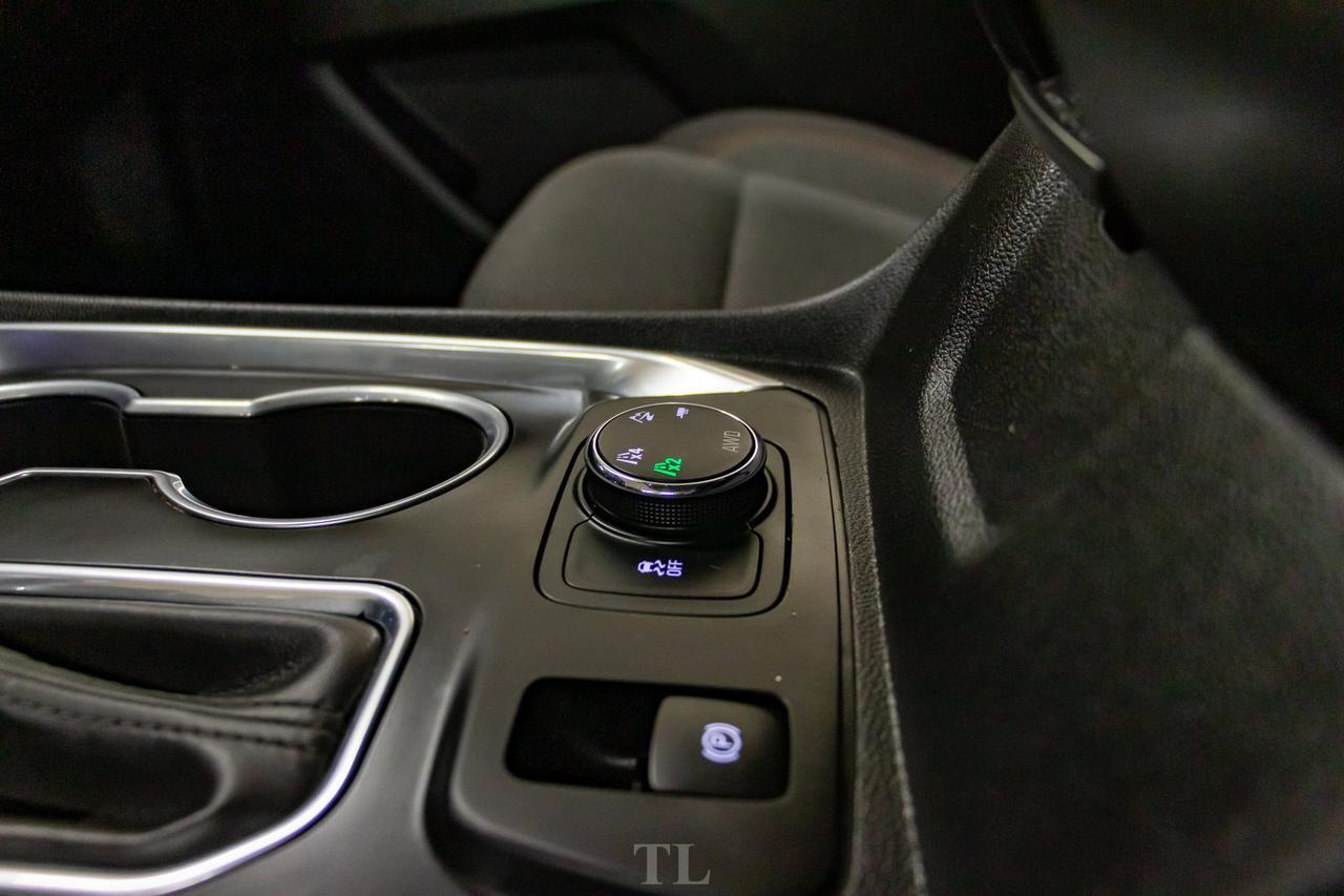 2019 Chevrolet Traverse AWD LT BCam 3rd Row Red Deer AB