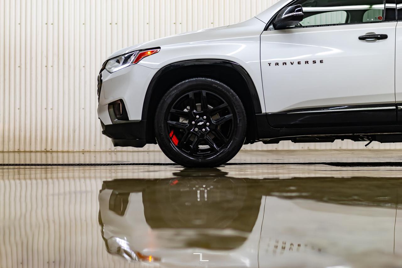 2019 Chevrolet Traverse AWD Premier Leather Roof Nav Red Deer AB
