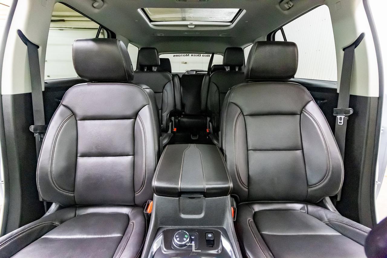 2019 Chevrolet Traverse AWD Premier Leather Roof Nav Red Deer AB