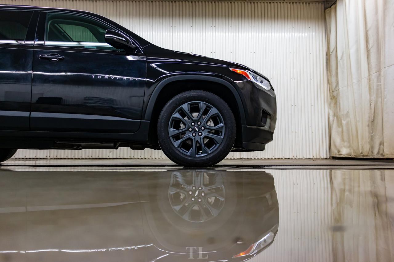 2019 Chevrolet Traverse AWD RS Leather Roof Nav Red Deer AB