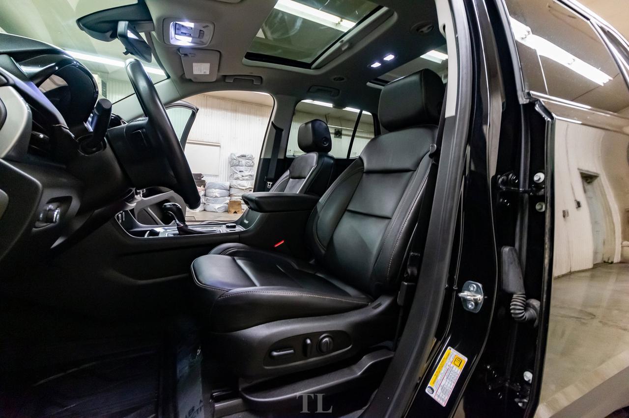 2019 Chevrolet Traverse AWD RS Leather Roof Nav Red Deer AB