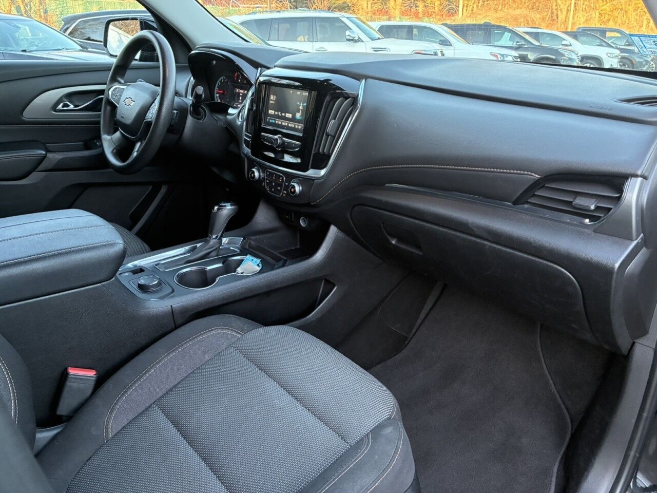 2019 Chevrolet Traverse LS Charlton MA