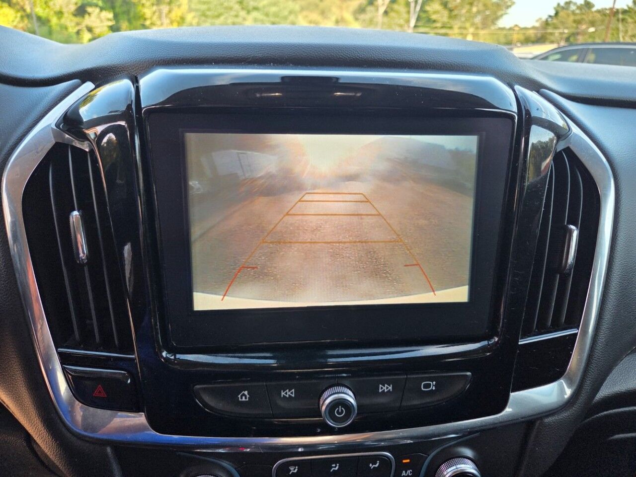 2019 Chevrolet Traverse LT Cloth Charlton MA