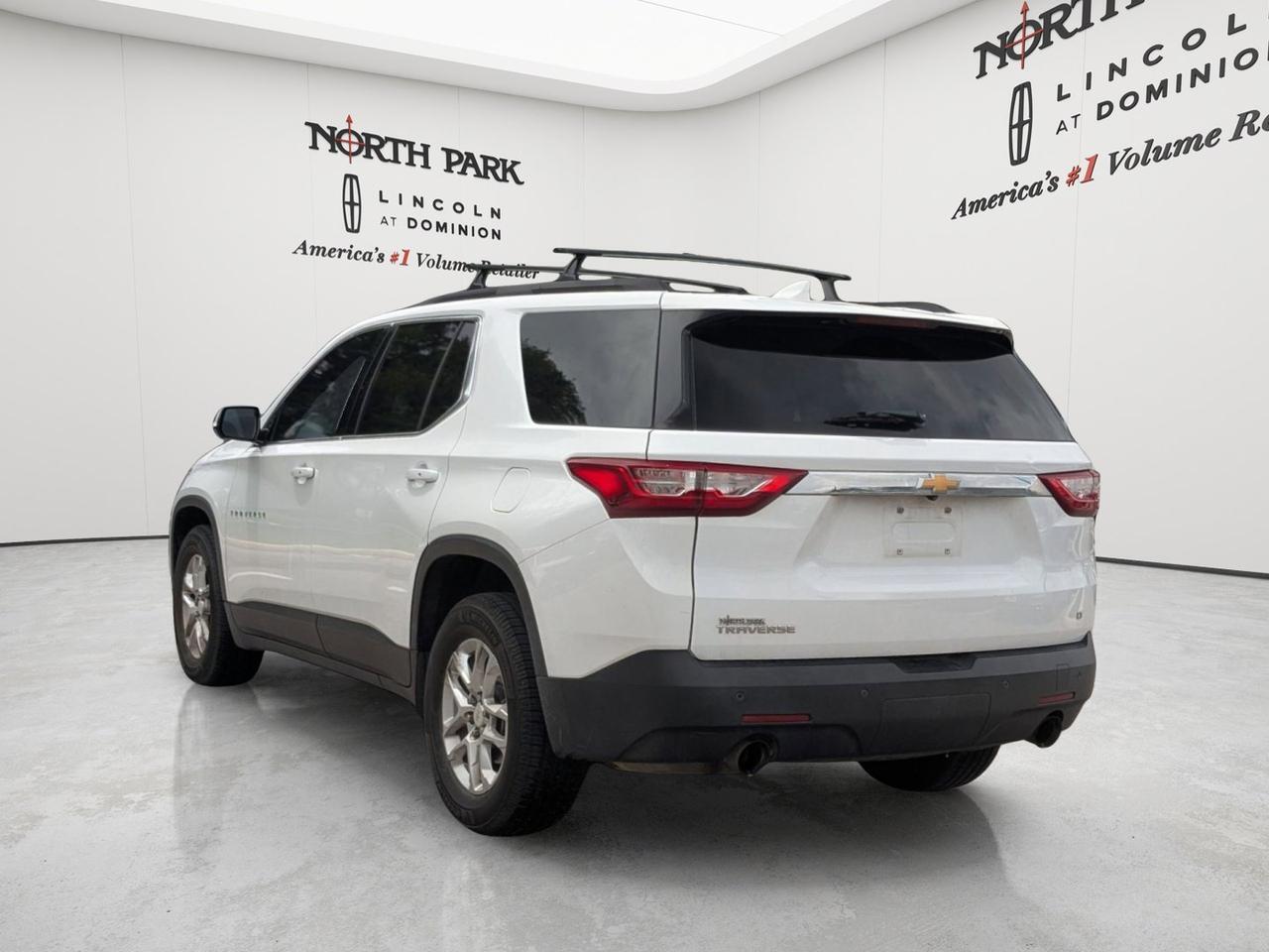 2019 Chevrolet Traverse LT Cloth