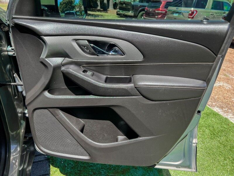 2019 Chevrolet Traverse LT Cloth Wilmington NC