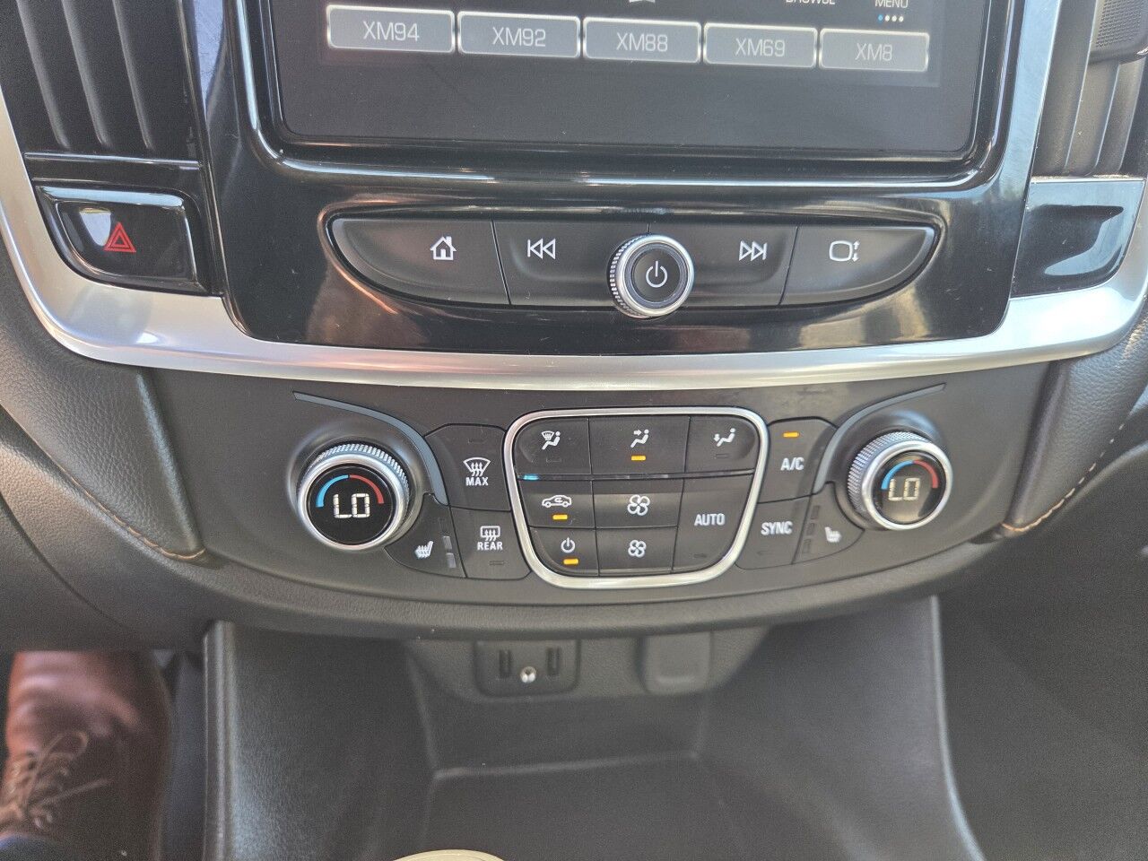 2019 Chevrolet Traverse LT Leather Charlton MA