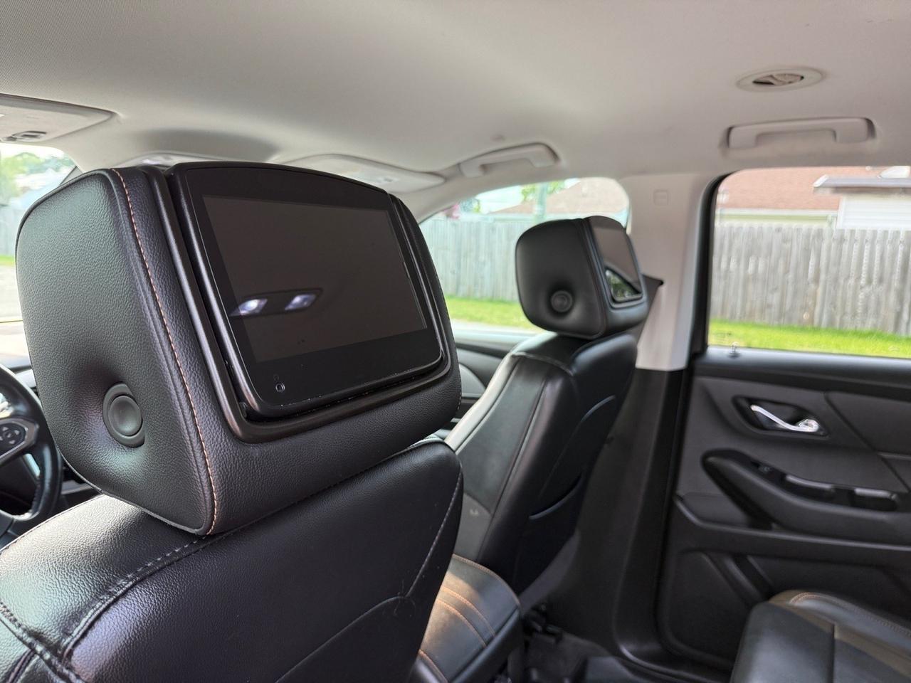 2019 Chevrolet Traverse RS, HEATED SEATS, BOSE SPEAKERS, DVD ENTERTAINMENT, BLUETOOTH, NAVIGATION, UNIVERSAL GARAGE DOOR OPENER, 3RD ROW, POWER LIFTGATE, BACKUP CAMERA, POWER MIRRORS, REMOTE START, CLEAN CARFAX! Norfolk VA