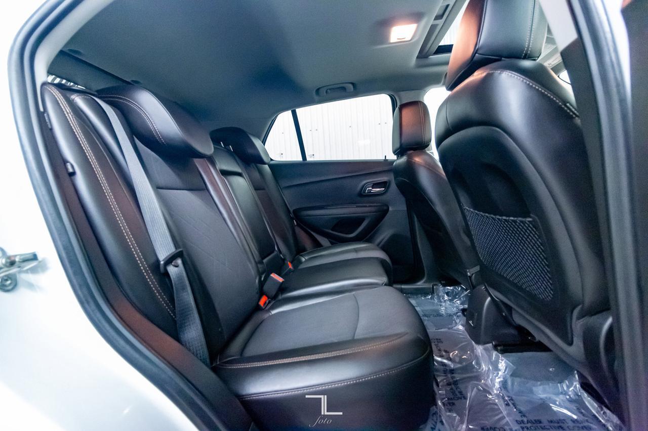 2019 Chevrolet Trax AWD LT Roof BCam Red Deer AB