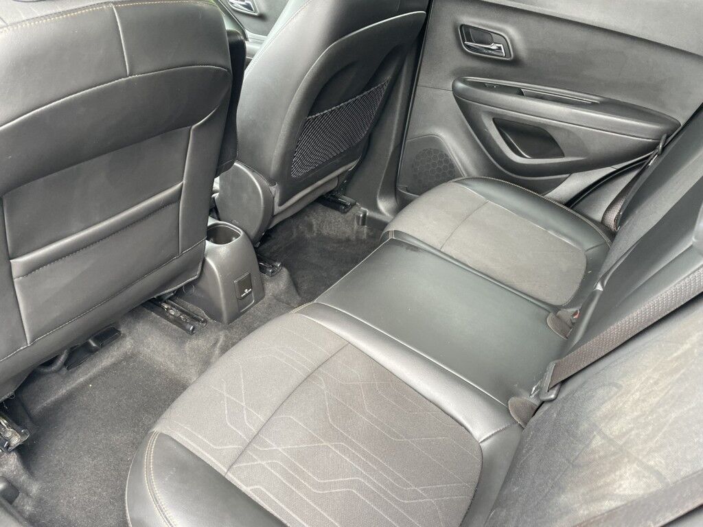 2019 Chevrolet Trax LT~LOW MILES~CRUISE CONTROL~POWER SEAT~APPLE CAR PLAY~ONLINE FIN Sarasota FL