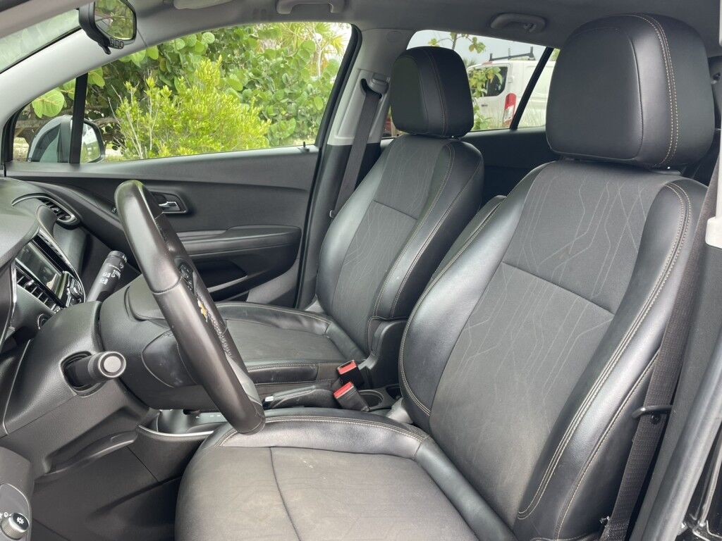 2019 Chevrolet Trax LT~LOW MILES~CRUISE CONTROL~POWER SEAT~APPLE CAR PLAY~ONLINE FIN Sarasota FL