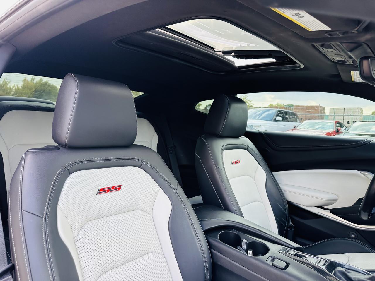 2019 Chevrolet camaro 2SS w/ SS Performance Pkg. Dallas TX