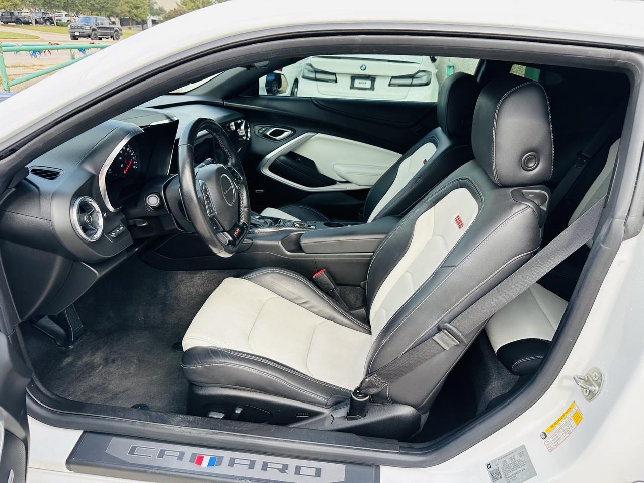 2019 Chevrolet camaro 2SS w/ SS Performance Pkg. Dallas TX