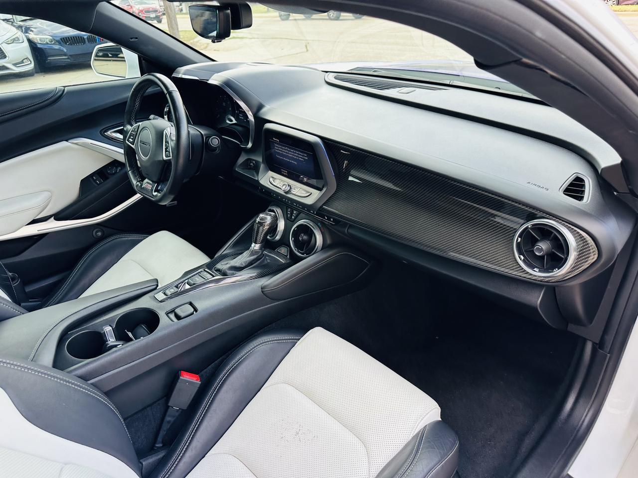 2019 Chevrolet camaro 2SS w/ SS Performance Pkg. Dallas TX