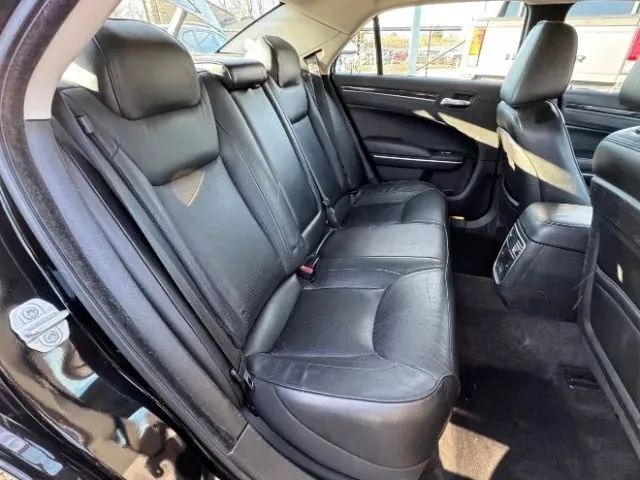 2019 Chrysler 300 300 Limited Sedan 4D Cincinnati OH