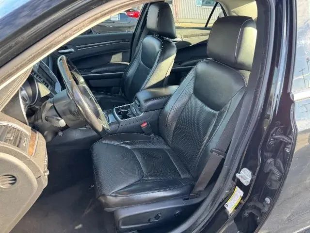 2019 Chrysler 300 300 Limited Sedan 4D Cincinnati OH