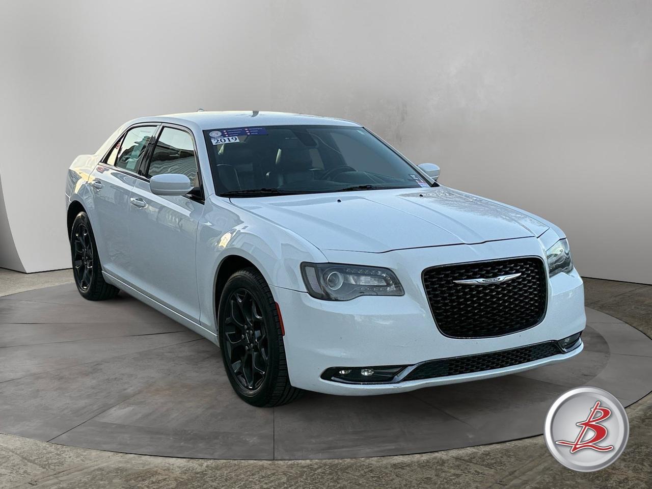 2019 Chrysler 300