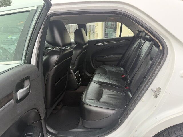 2019 Chrysler 300 Limited Conover NC