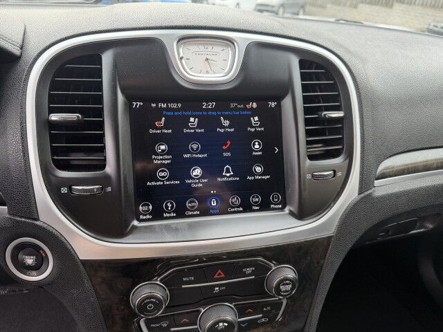 2019 Chrysler 300 Limited Conover NC