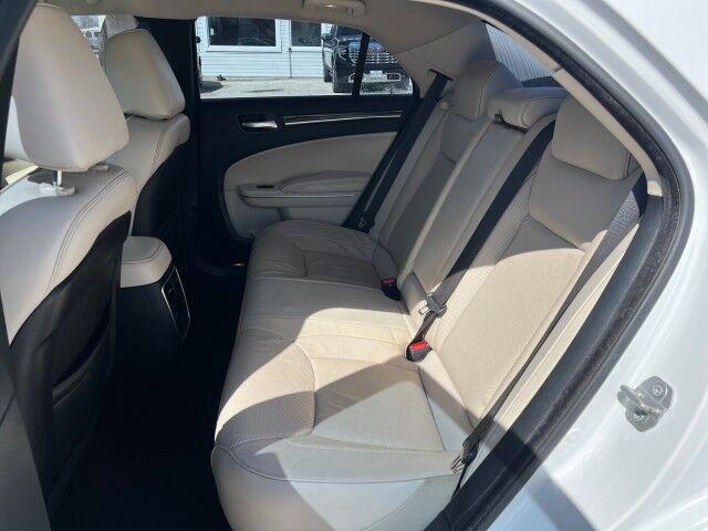 2019 Chrysler 300 Limited Gainesville TX