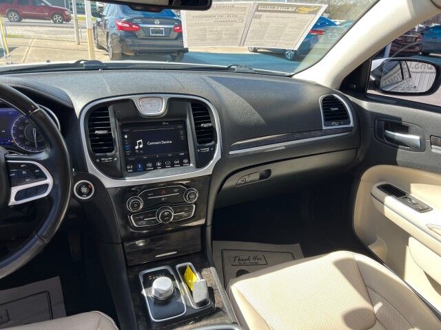 2019 Chrysler 300 Limited Gainesville TX