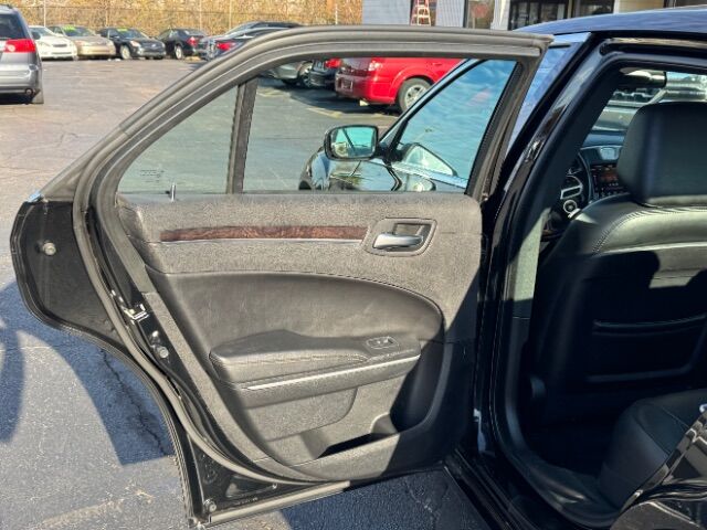 2019 Chrysler 300 Limited RWD Cincinnati OH