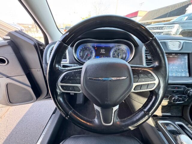 2019 Chrysler 300 Limited RWD Cincinnati OH