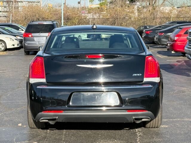 2019 Chrysler 300 Limited RWD Cincinnati OH