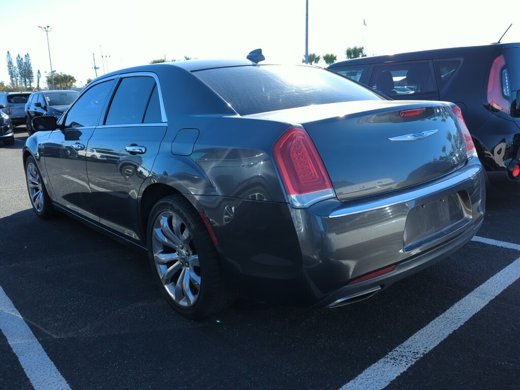 2019 Chrysler 300 Limited San Clemente CA