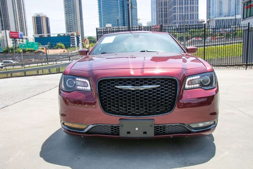 2019 Chrysler 300 S