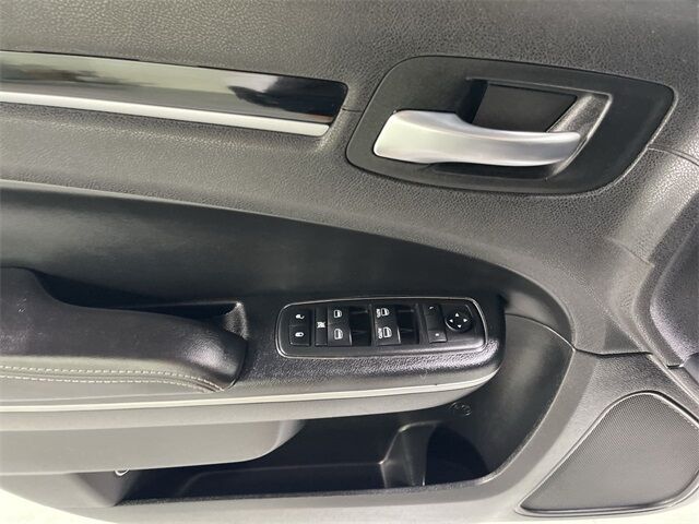 2019 Chrysler 300 S Columbia SC