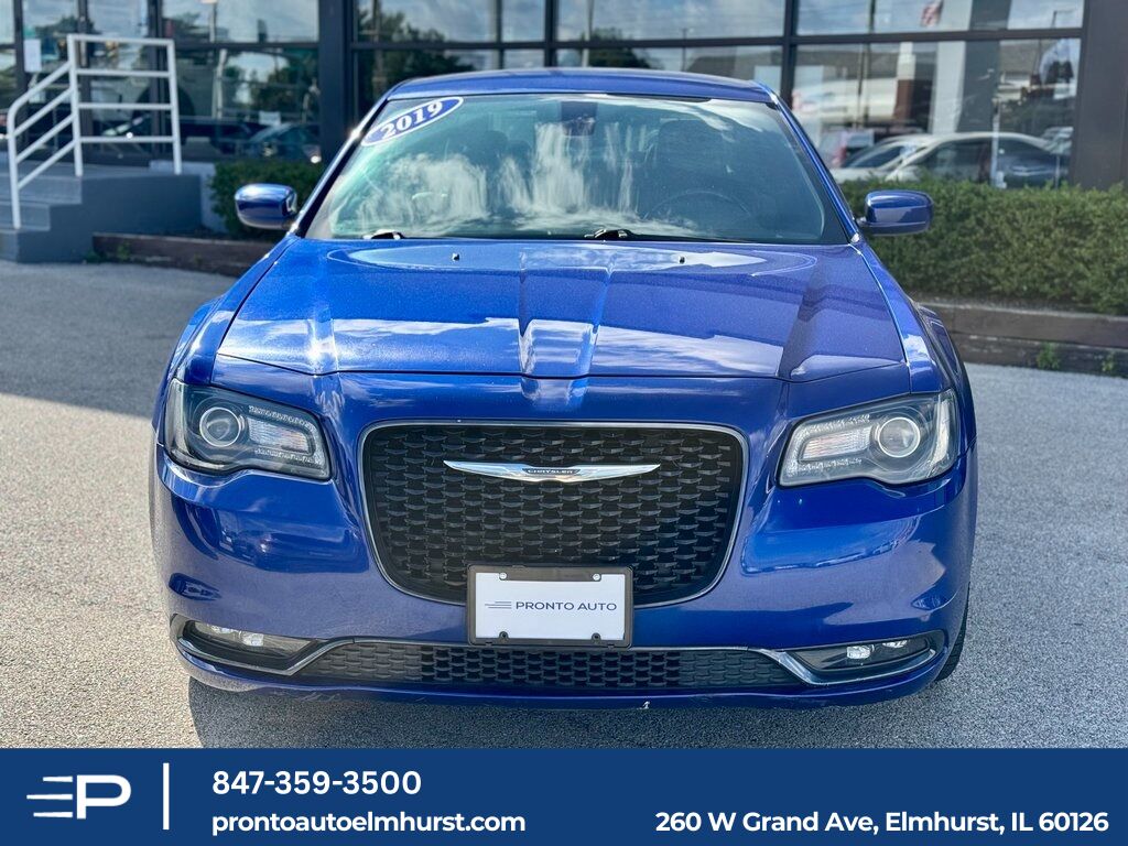 2019 Chrysler 300 S