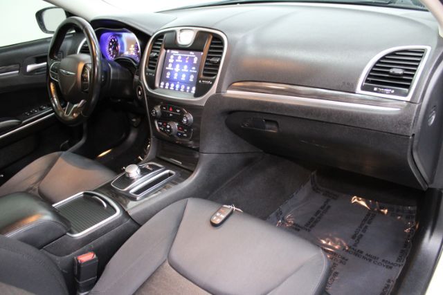 2019 Chrysler 300 Touring Chantilly VA